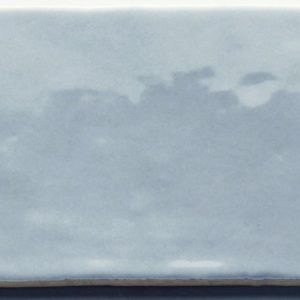 Licht Blauw "light Blue" handvorm glans 7.5x15 cm